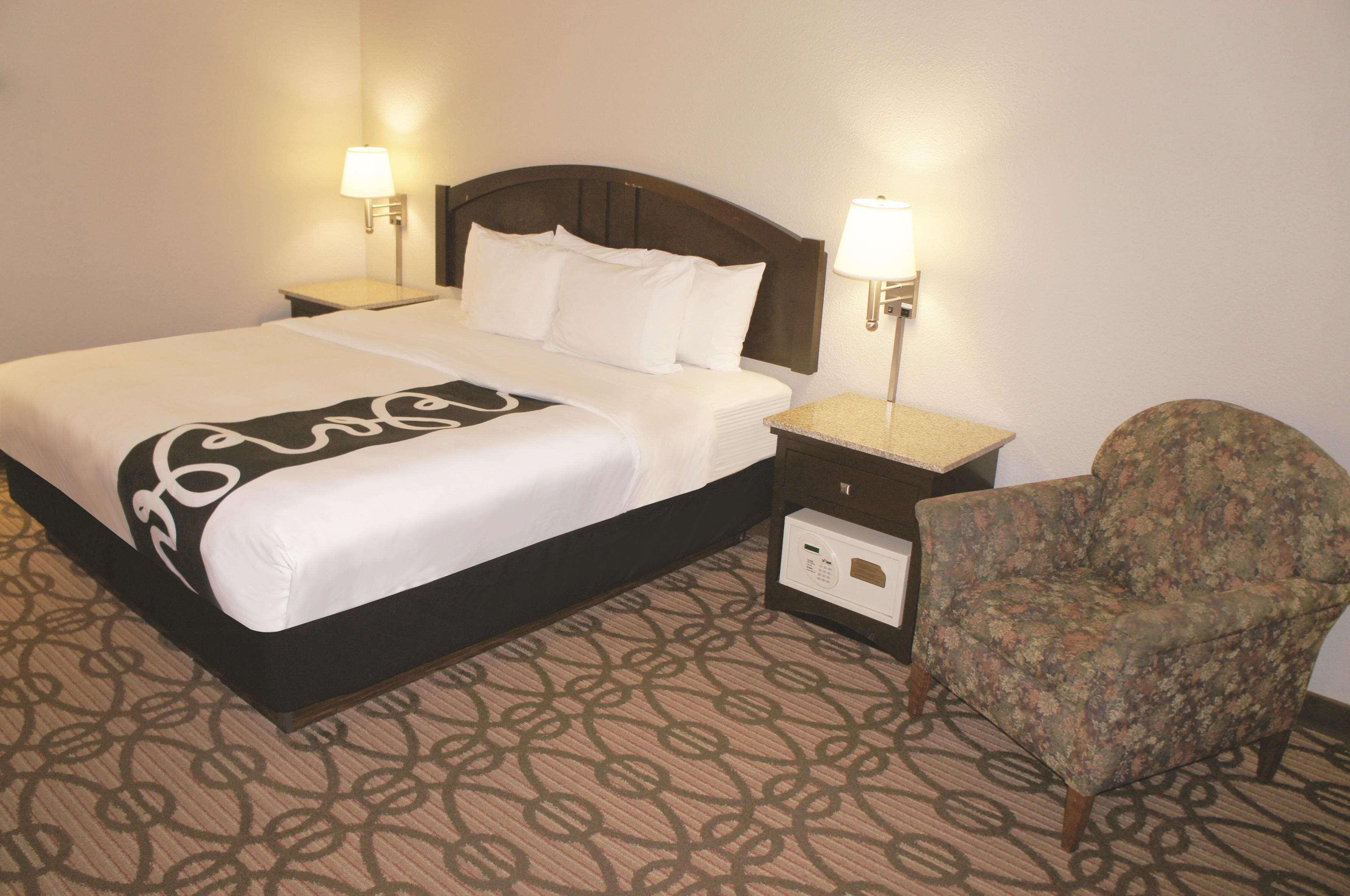 מלון La Quinta By Wyndham Springfield South מראה חיצוני תמונה